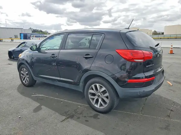 KNDPBCACXG7826813 — 2016 Kia Sportage, фото 2 с аукциона Copart 30.09.2026, Мелкие вмятины и царапины