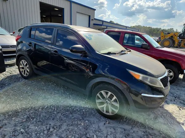 KNDPB3AC3G7802997 — 2016 Kia Sportage, фото 4 с аукциона Copart 15.10.2026, Механические повреждения