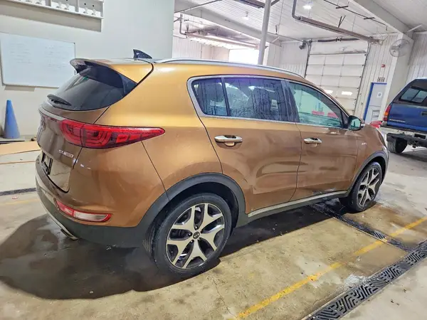 KNDPRCA68H7082149 — 2017 Kia Sportage, фото 3 с аукциона Copart 29.09.2026, Механические повреждения