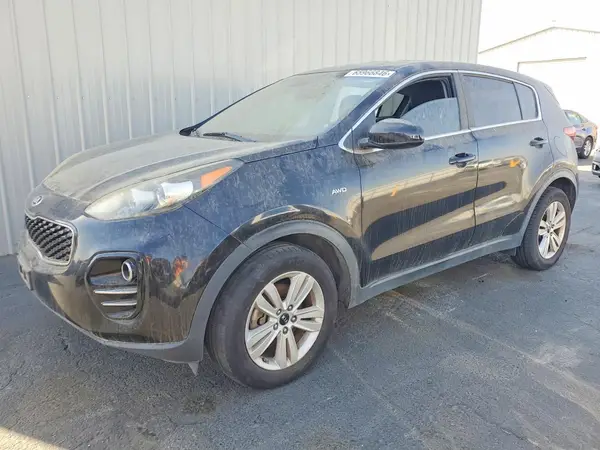 KNDPMCAC6H7079237 — 2017 Kia Sportage, Вандализм (Vandalism), фото до ремонта