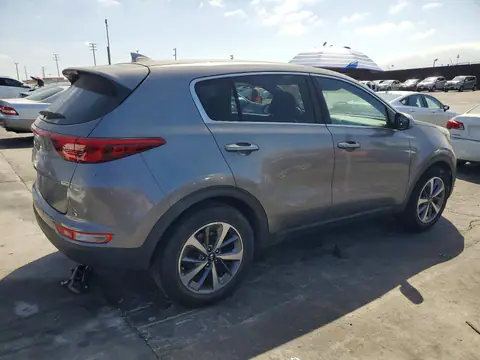 KNDPM3AC9H7176531 — 2017 Kia Sportage, фото 3 с аукциона Copart 30.09.2026, Вандализм