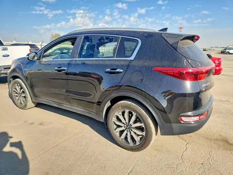 2017 KIA Sportage VIN KNDPNCACXH7239861 фото 2