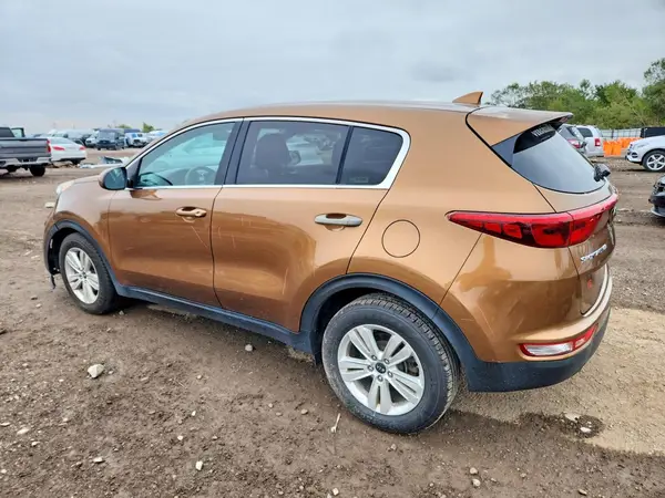 KNDPM3AC0H7136337 — 2017 Kia Sportage, фото 2 с аукциона Copart, Передняя часть