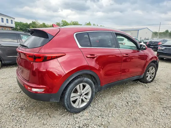 KNDPMCAC1H7238391 — 2017 Kia Sportage, фото 3 с аукциона Copart, Передняя часть