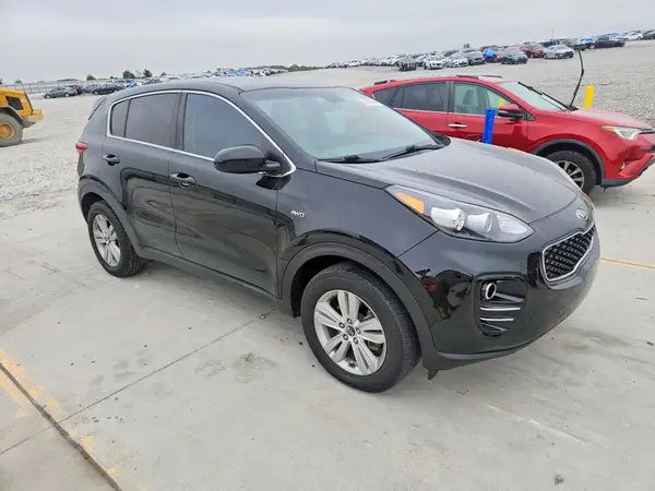 KNDPMCAC7H7032833 — 2017 Kia Sportage, фото 4 с аукциона Copart 08.10.2026, Задняя часть