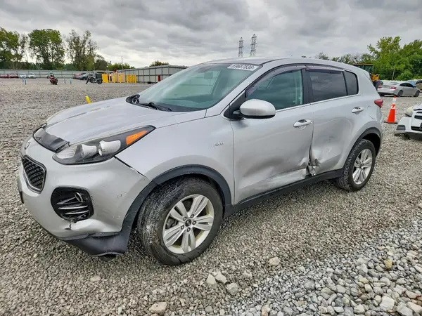 KNDPMCAC6H7139999 — 2017 Kia Sportage, Боковая часть (Side), фото до ремонта