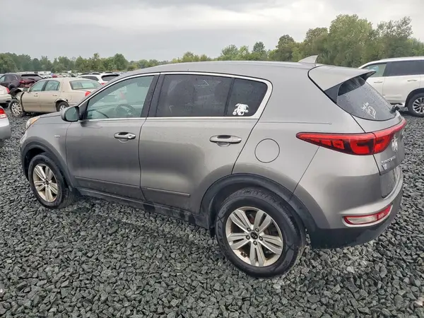 KNDPMCAC7H7065332 — 2017 Kia Sportage, фото 2 с аукциона Copart 01.10.2026, Мелкие вмятины и царапины