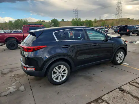 KNDPMCAC5J7403087 — 2018 Kia Sportage, фото 3 с аукциона Copart 30.09.2026, Передняя часть