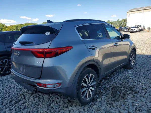 KNDPNCAC9J7412825 — 2018 Kia Sportage, фото 3 с аукциона Copart, Задняя часть