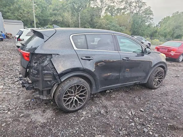 KNDPM3AC1J7349660 — 2018 Kia Sportage, фото 3 с аукциона Copart, Задняя часть