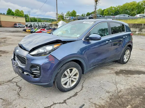 KNDPMCAC2J7437388 — 2018 Kia Sportage, Передняя часть (Front End), фото до ремонта