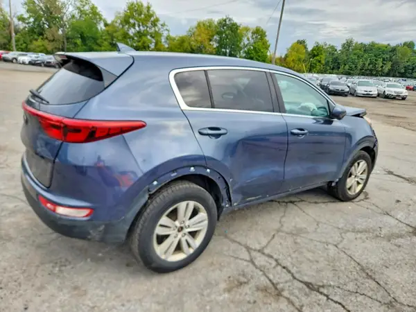 KNDPMCAC2J7437388 — 2018 Kia Sportage, фото 3 с аукциона Copart 08.10.2026, Передняя часть