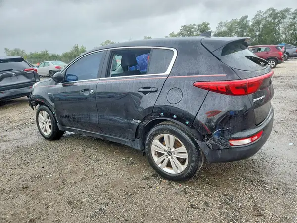KNDPMCAC0J7346622 — 2018 Kia Sportage, фото 2 с аукциона Copart, Вандализм