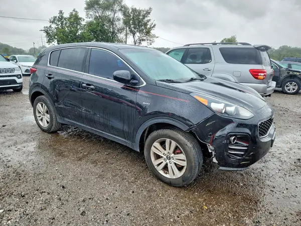 KNDPMCAC0J7346622 — 2018 Kia Sportage, фото 4 с аукциона Copart, Вандализм