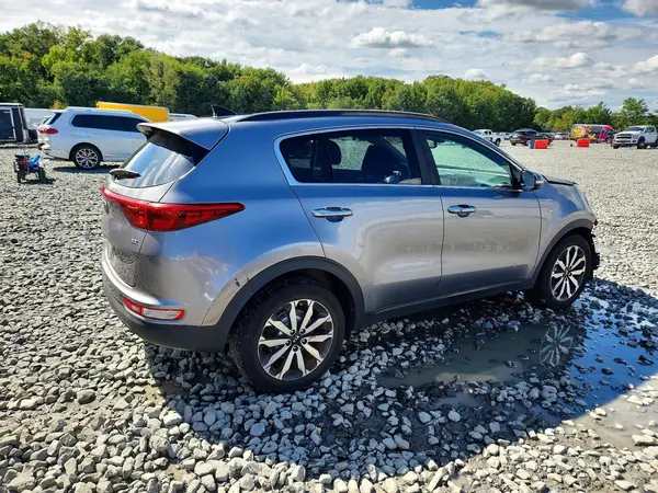 KNDPNCAC7J7365374 — 2018 Kia Sportage, фото 3 с аукциона Copart 12.10.2026, Передняя часть