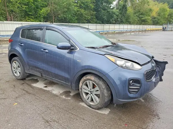 KNDPMCAC9J7396337 — 2018 Kia Sportage, фото 4 с аукциона Copart, Передняя часть