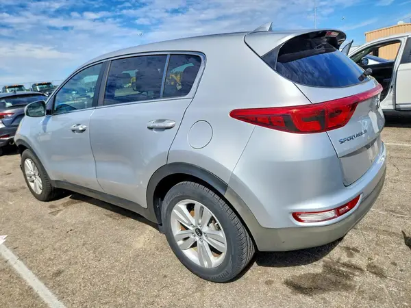 KNDPM3AC0J7458191 — 2018 Kia Sportage, фото 2 с аукциона Copart 02.10.2026, Передняя часть