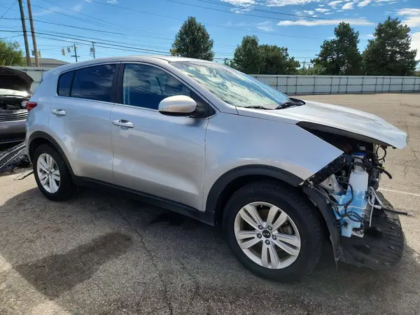 KNDPM3AC0J7458191 — 2018 Kia Sportage, фото 4 с аукциона Copart 02.10.2026, Передняя часть