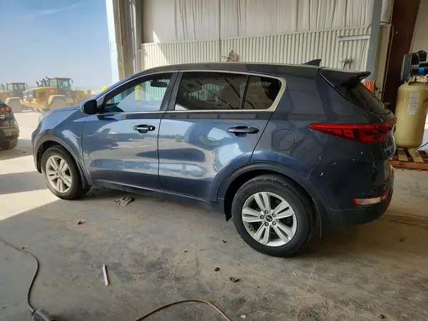 KNDPMCAC1J7403149 — 2018 Kia Sportage, фото 2 с аукциона Copart, Боковая часть