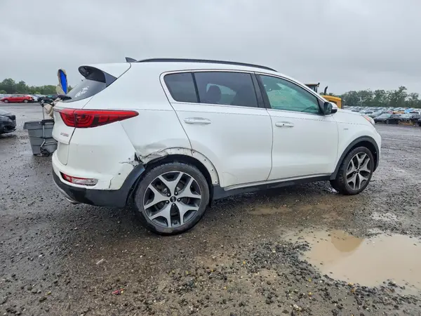 KNDPRCA6XJ7490383 — 2018 Kia Sportage, фото 3 с аукциона Copart, Задняя часть