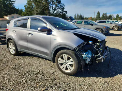 KNDPMCACXJ7421584 — 2018 Kia Sportage, фото 4 с аукциона Copart 13.10.2026, Передняя часть