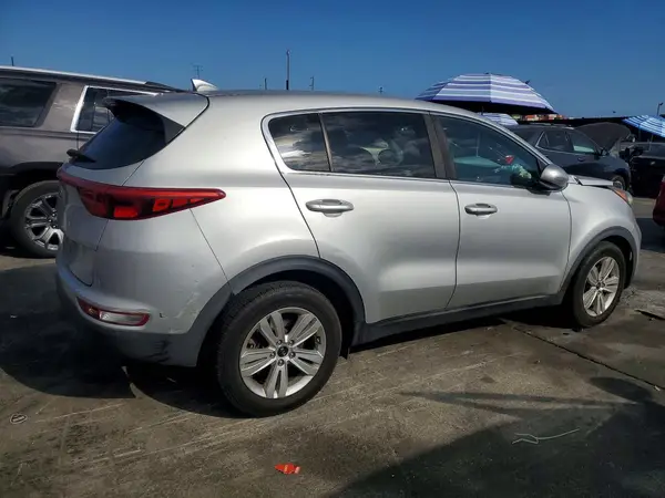 KNDPM3AC3K7509197 — 2019 Kia Sportage, фото 3 с аукциона Copart 30.09.2026, Передняя часть