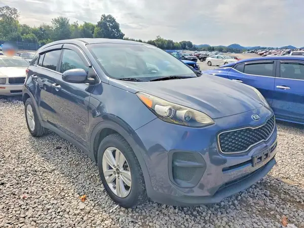 KNDPM3AC9K7611880 — 2019 Kia Sportage, фото 4 с аукциона Copart 13.10.2026, Мелкие вмятины и царапины