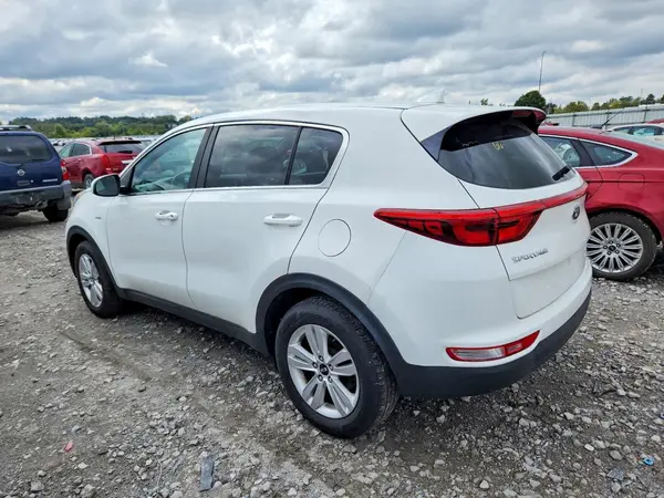 KNDPMCAC4K7503246 — 2019 Kia Sportage, фото 2 с аукциона Copart, Механические повреждения