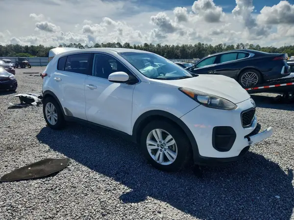 KNDPM3AC8K7558167 — 2019 Kia Sportage, фото 4 с аукциона Copart 06.10.2026, Передняя часть