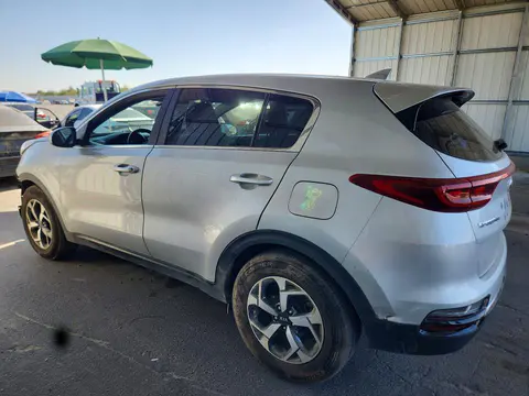 2020 KIA Sportage VIN KNDPM3AC1L7708329 фото 2