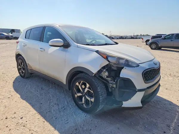 KNDPM3AC7L7748057 — 2020 Kia Sportage, фото 4 с аукциона Copart, Боковая часть