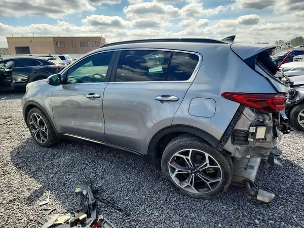 KNDPRCA60L7771112 — 2020 Kia Sportage, фото 2 с аукциона Copart, Задняя часть