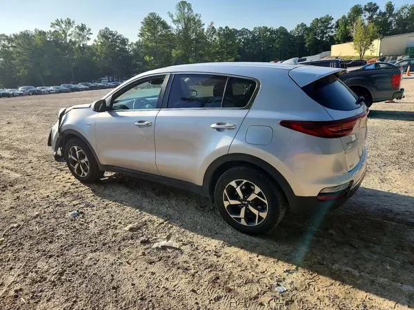 KNDPMCAC3M7931909 — 2021 Kia Sportage, фото 2 с аукциона Copart, Передняя часть