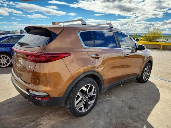 KNDPNCAC2M7844676 — 2021 Kia Sportage, фото 3 с аукциона Copart, Ходовая часть