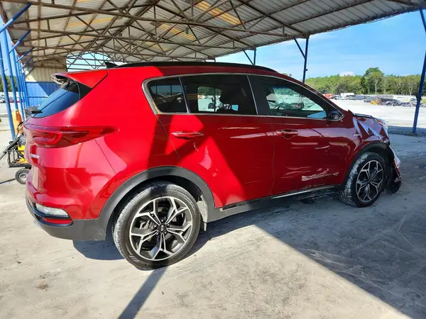 KNDPRCA64N7952037 — 2022 Kia Sportage, фото 3 с аукциона Copart, Передняя часть
