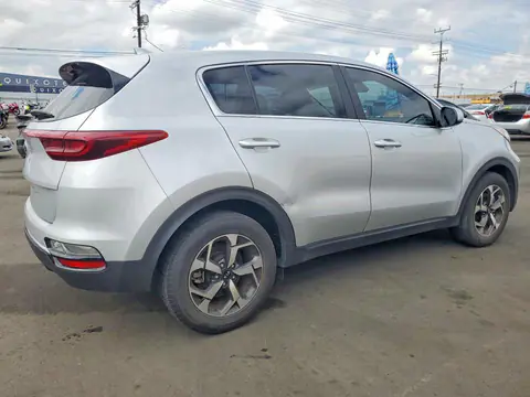 2022 KIA Sportage VIN KNDPM3AC5N7010888 фото 3