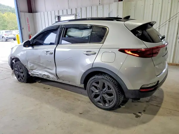 KNDP6CAC3N7950603 — 2022 Kia Sportage, фото 2 с аукциона Copart, Передняя часть