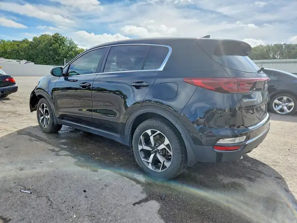 KNDPM3AC2N7988975 — 2022 Kia Sportage, фото 2 с аукциона Copart, Передняя часть
