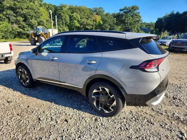 5XYK5CAFXPG016421 — 2023 Kia Sportage, фото 2 с аукциона Copart 08.10.2026, Передняя часть