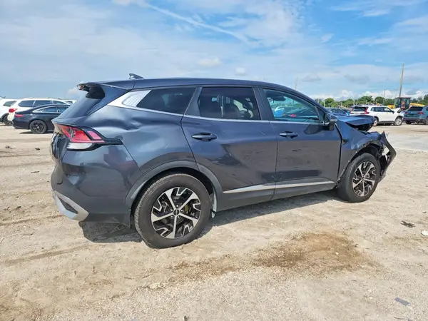 5XYK33AF8PG049259 — 2023 Kia Sportage, фото 3 с аукциона Copart, Передняя часть
