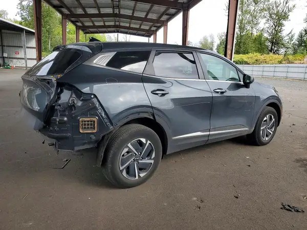 KNDPUCAG4P7114035 — 2023 Kia Sportage, фото 3 с аукциона Copart, Задняя часть