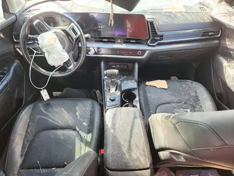 5XYK33AF7PG084102 — 2023 Kia Sportage, фото 8 с аукциона Copart, Переворот