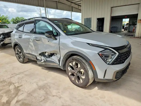 5XYK6CDF9RG190590 — 2024 Kia Sportage, фото 4 с аукциона Copart, Боковая часть