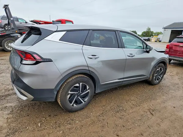 KNDPU3DGXS7192033 — 2025 Kia Sportage, фото 3 с аукциона Copart, Передняя часть