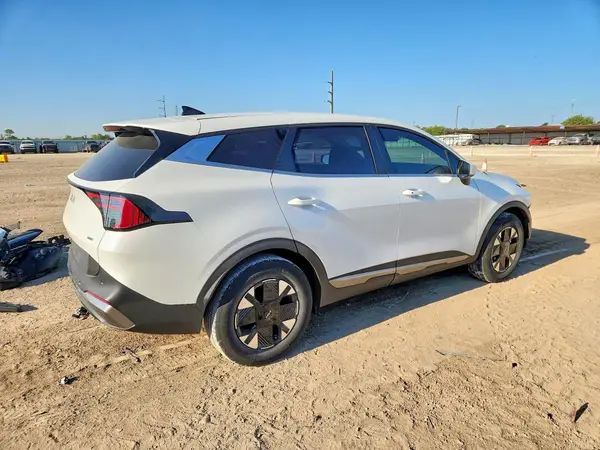 KNDPU3DG7T7303087 — 2026 Kia Sportage, фото 3 с аукциона Copart, Передняя часть