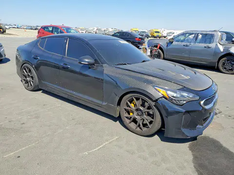2018 KIA Stinger VIN KNAE35LC8J6022162 фото 4