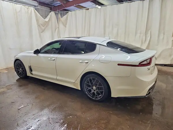 KNAE25LA9K6047655 — 2019 Kia Stinger, фото 2 с аукциона Copart 29.09.2026, Мелкие вмятины и царапины