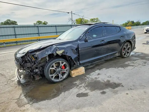 KNAE55LC7K6063085 — 2019 Kia Stinger, Передняя часть (Front End), фото до ремонта