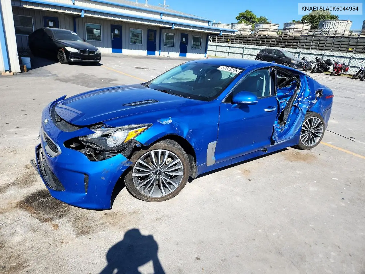 2019 Kia Stinger Base VIN KNAE15LA0K6044954 фото 1