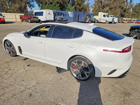 2020 KIA Stinger VIN KNAE55LC3L6071606 фото 2